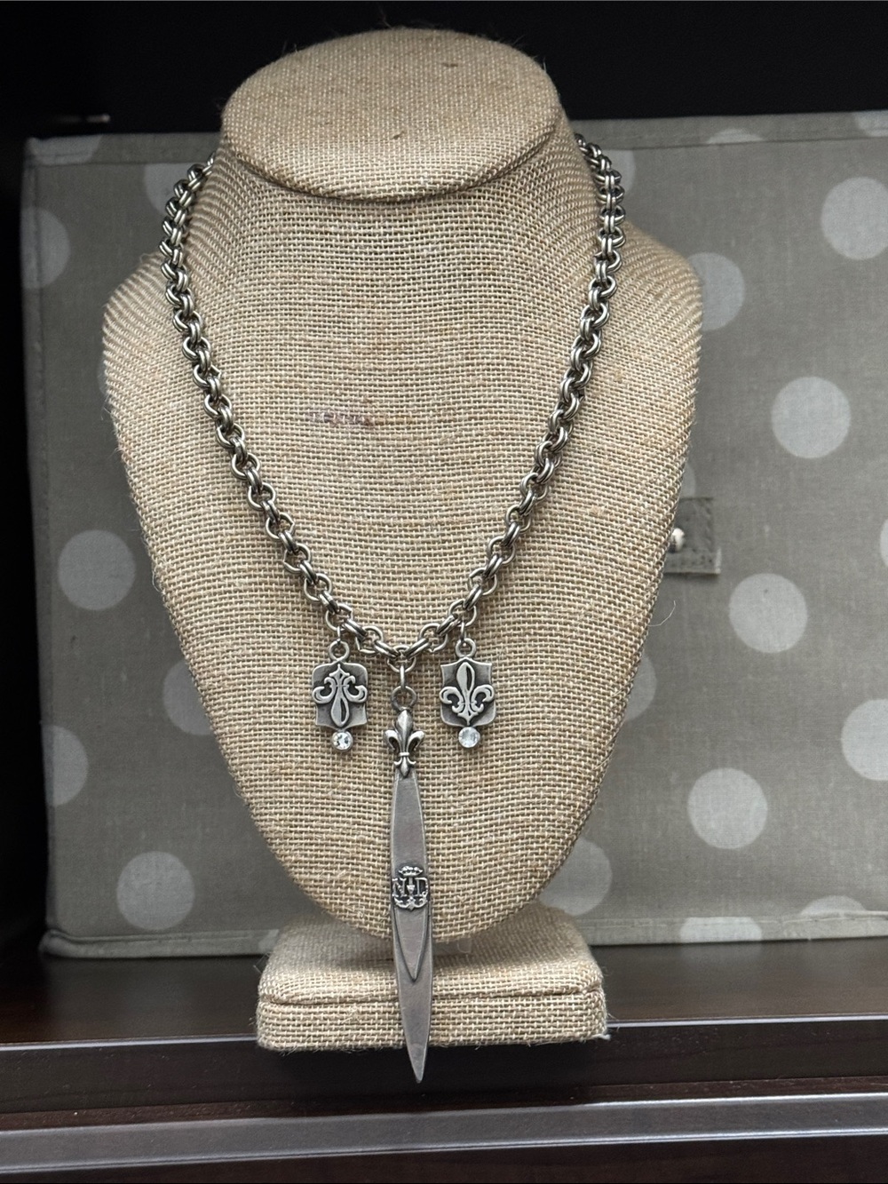 French Kande Silver Fleur-de-Lis Charm Pendant Necklace - Women Jewelry